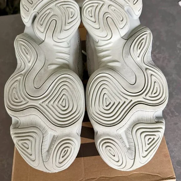 Yeezy 500 Salt stored in original box - Picture 5 of 5